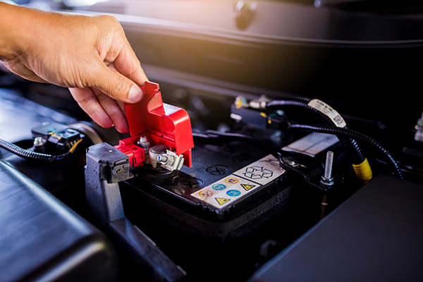 Car Battery Survival Guide in Cold Weather | Admiral Tire And Auto of Edgewater